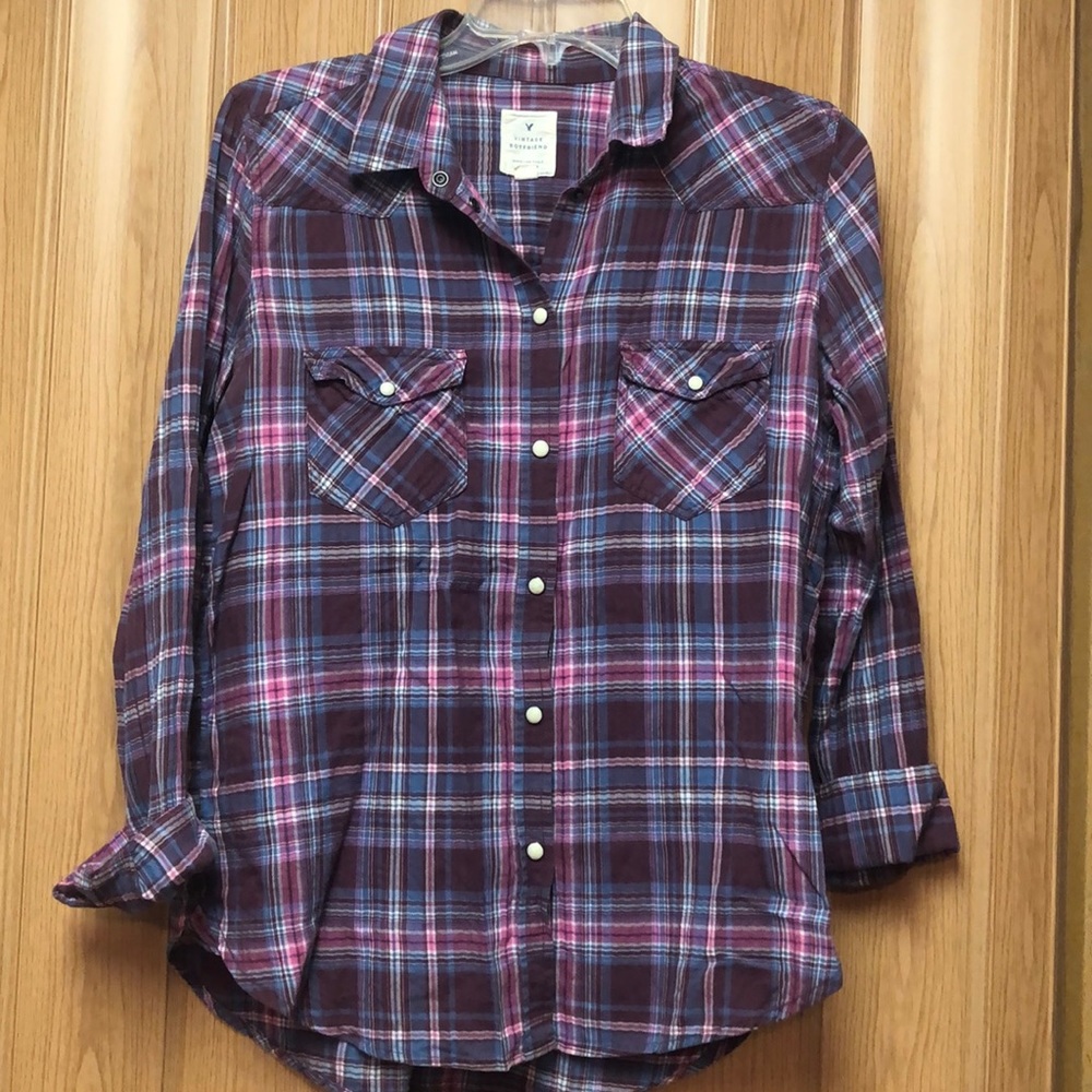 AE boyfriend button up (with snaps)